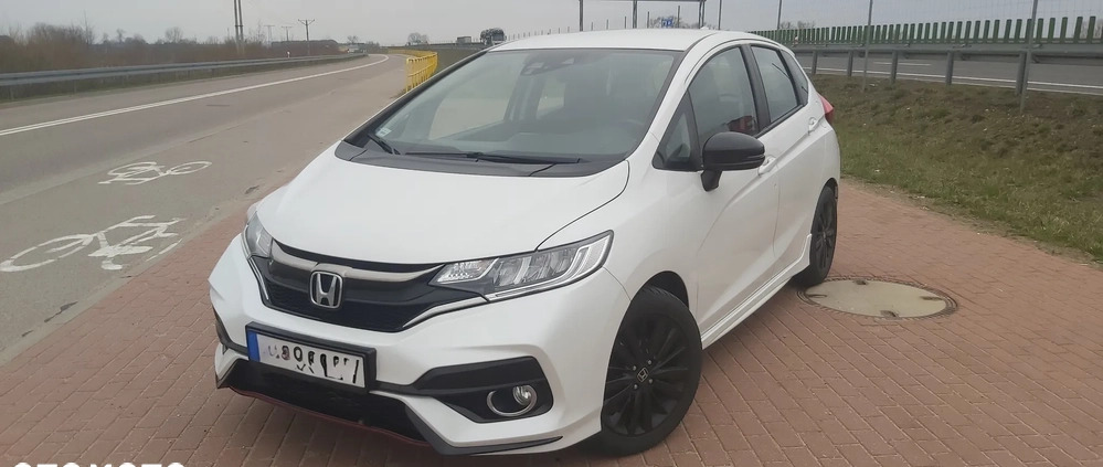 Honda Jazz cena 70900 przebieg: 51800, rok produkcji 2019 z Białystok małe 379